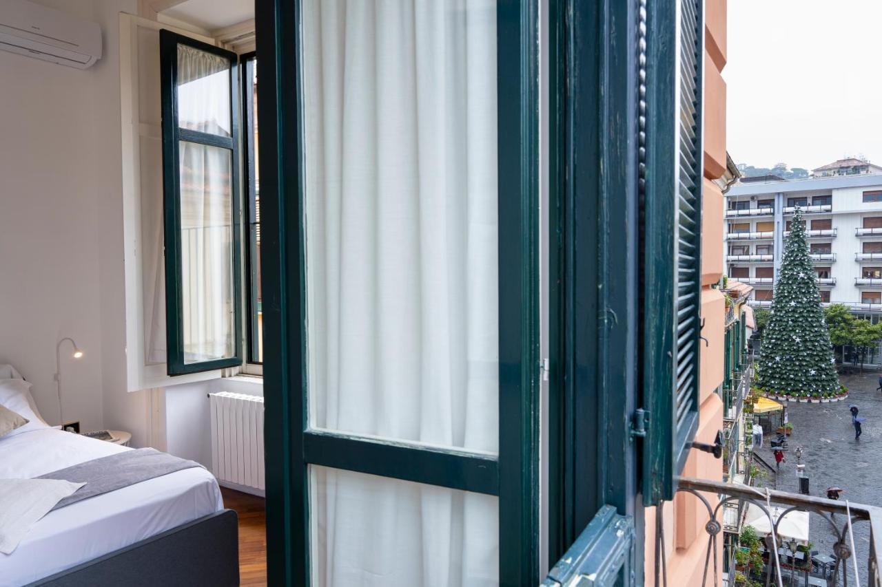 Bella Domus Suites Salerno Ngoại thất bức ảnh