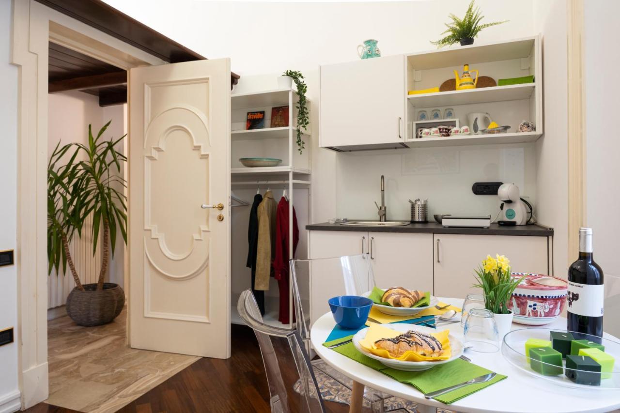 Bella Domus Suites Salerno Ngoại thất bức ảnh